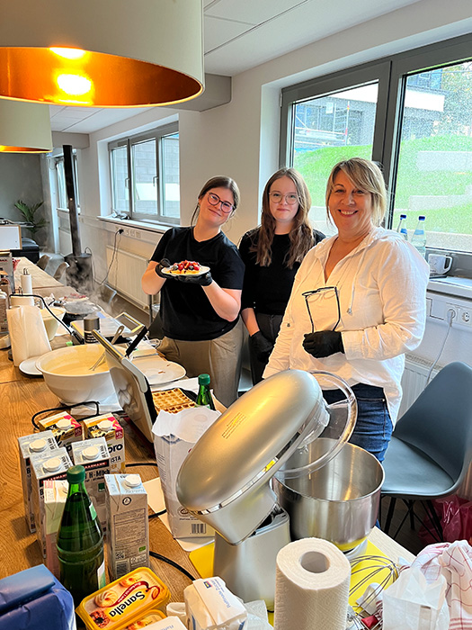 Backaktion im ORBIS Headquarter